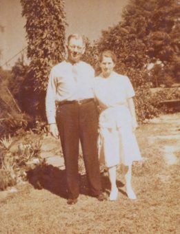 Robert-and-Mabel-Stewart-home-Owensboro-1944
