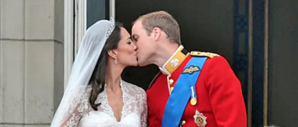 william-and-kate-kiss william-and-kate-kiss