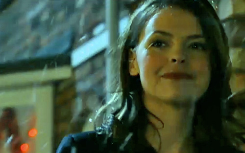 Tracy Barlow back on street