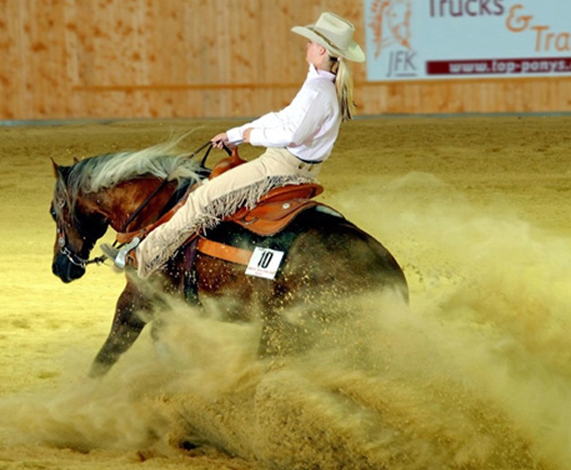 forequestrians-com_reining