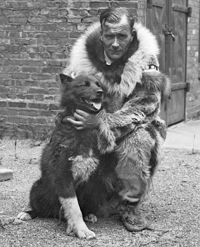 gunnar_kaasen_with_balto-ca-1925 gunnar_kaasen_with_balto-ca-1925-wikicommons
