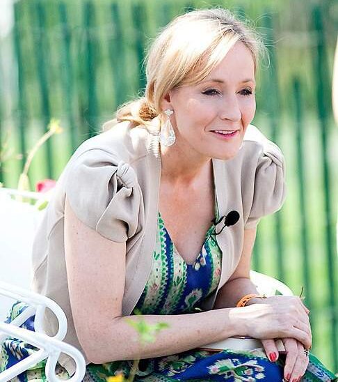j-_k-_rowling_2010-daniel-ogren-wikicommons