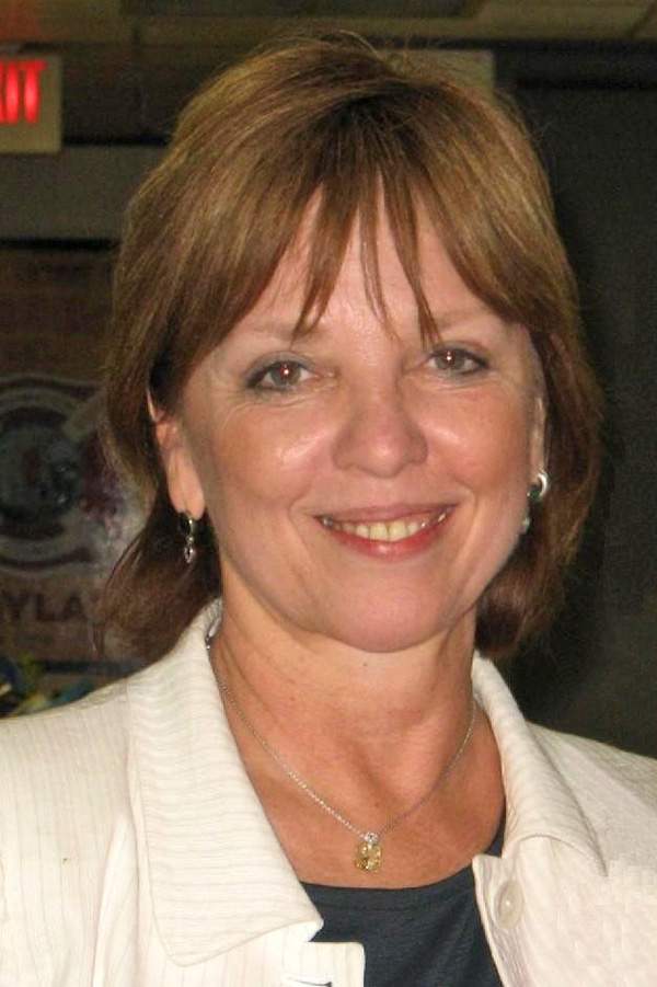 nora_roberts-2007-devillibrarian-wikicommons