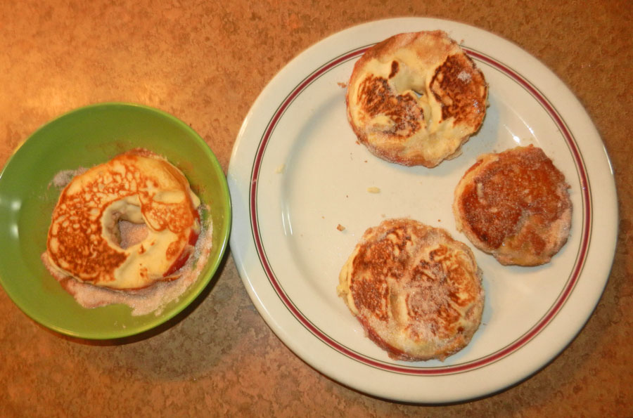 cinnamon-sugared-rings-photo-d-stewart