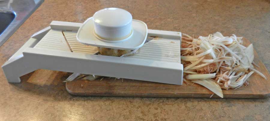 hand-guard-mandolin-photo-d-stewart